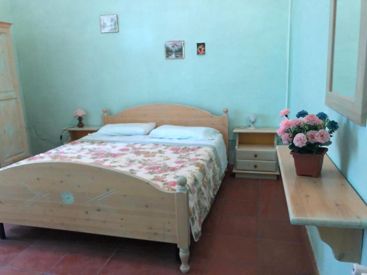 مبيت وإفطار تويلادا Agriturismo E Antica Fattoria Matteu المظهر الخارجي الصورة